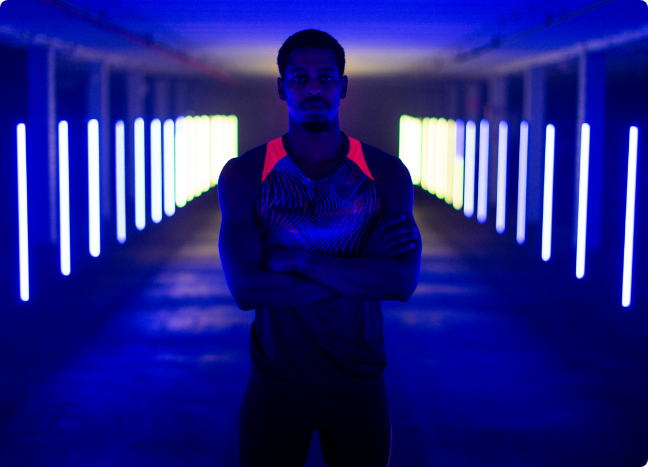 athlete portant du vêtement kalenji d'athlétisme